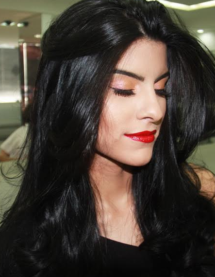 Truques para arrasar no make + hair  durante o Fortal!