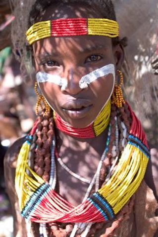 Studio In abre a exposição Mulheres Africanas de Celso Bayo