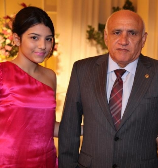 Deputado Carlomano brinda 15 anos da herdeira Ana Vitória