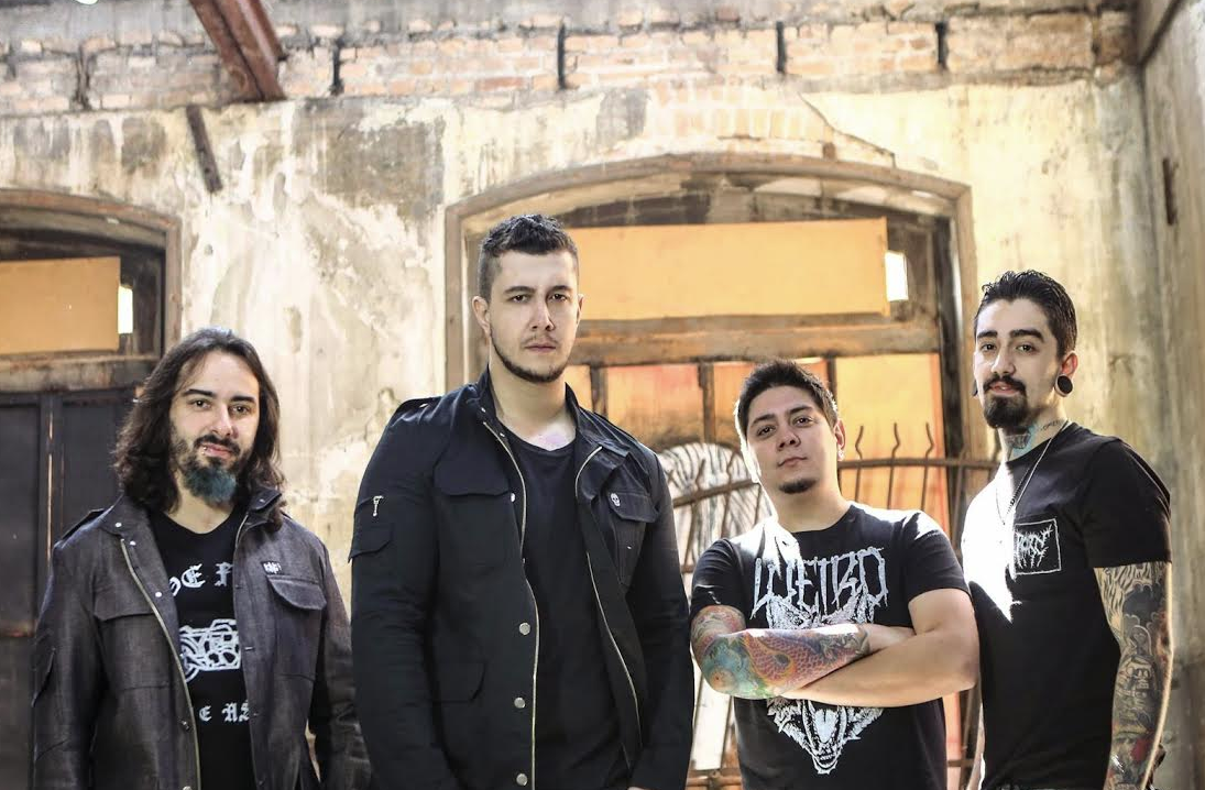 The Mob divide palco com Banda Malta