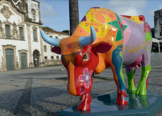 Vaquinhas da  CowParede Brasil vão invadir a cidade