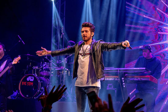 Gustavo Mioto recebe Xand Avião para a gravação do seu novo DVD em Fortaleza