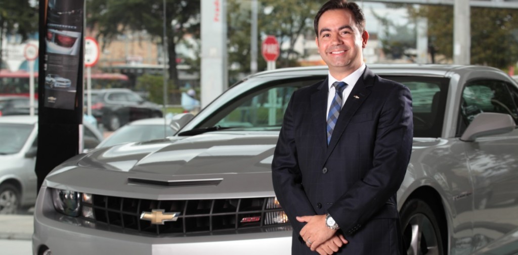 Diretoria da GM no Brasil participa de visita guiada na Sanauto