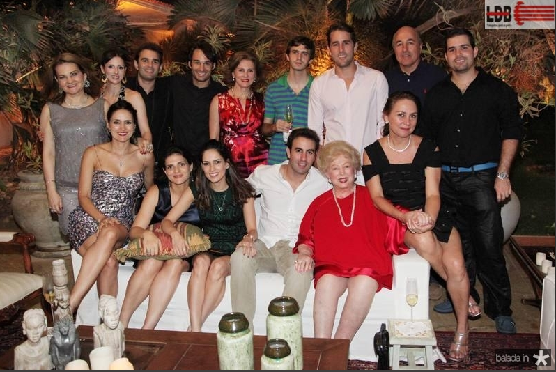 Nuit de Noël da Família Queiroz!