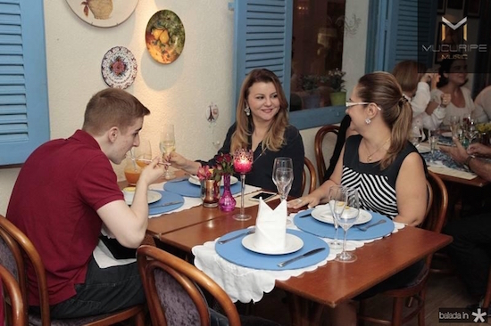 Quatro restaurantes para quem ainda está sem destino para a ceia desta noite!