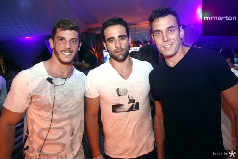 Gabriel Browne arma Private Party