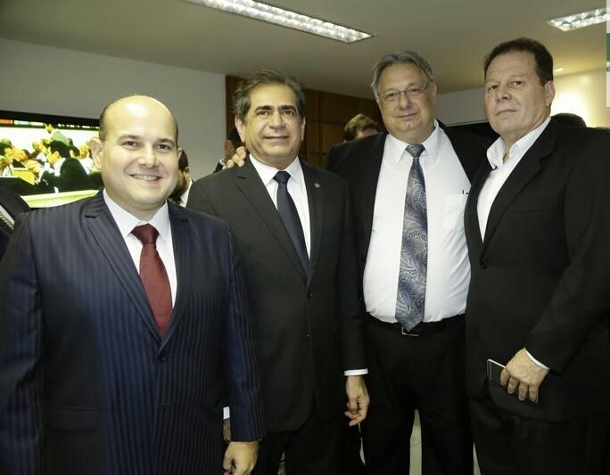 Hoje é dia de celebrar nova idade de Julinho Ventura