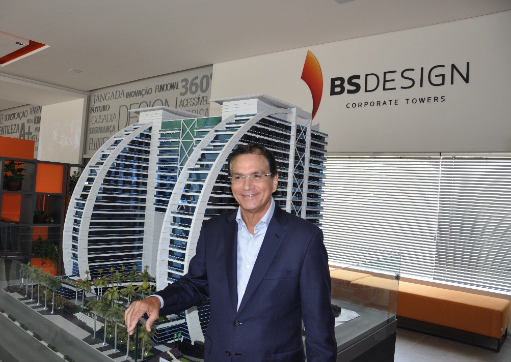 Beto Studart realiza happy hour no BS Design