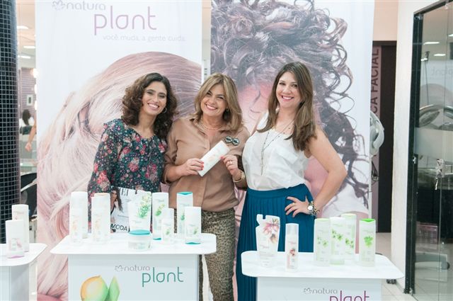 Mulher Cheirosa recebe Natura Plant