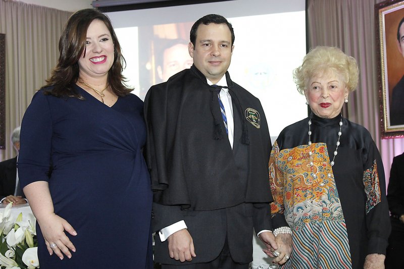 Academia - Igor Queiroz Barroso é o mais novo imortal