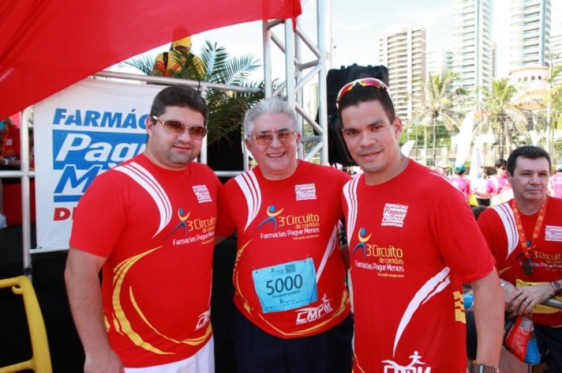 Deusmar Queirós promoveu o 3º Circuito de Corridas Farmácia Pague Menos, em Fortaleza