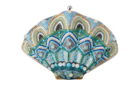 Bolsa-joia ganha destaque na loja de Nicole Miller