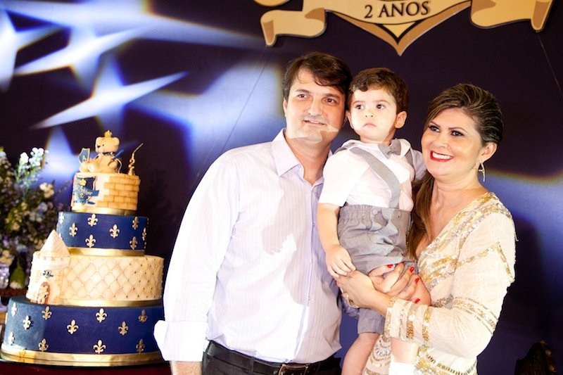 Edilson e Michelinne Pinheiro comemoram o segundo aniversário do herdeiro