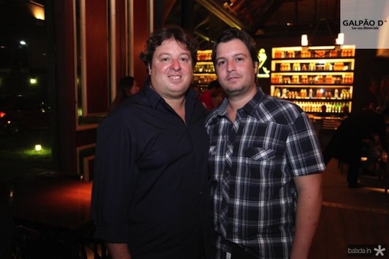 Rodrigo e Ciro Moreira lançam cardápio especial no Super Grill