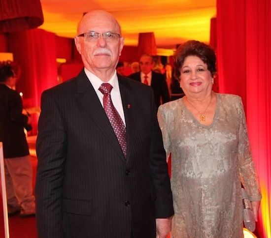 Freitas Cordeiro recebe Troféu Clovis Rolim