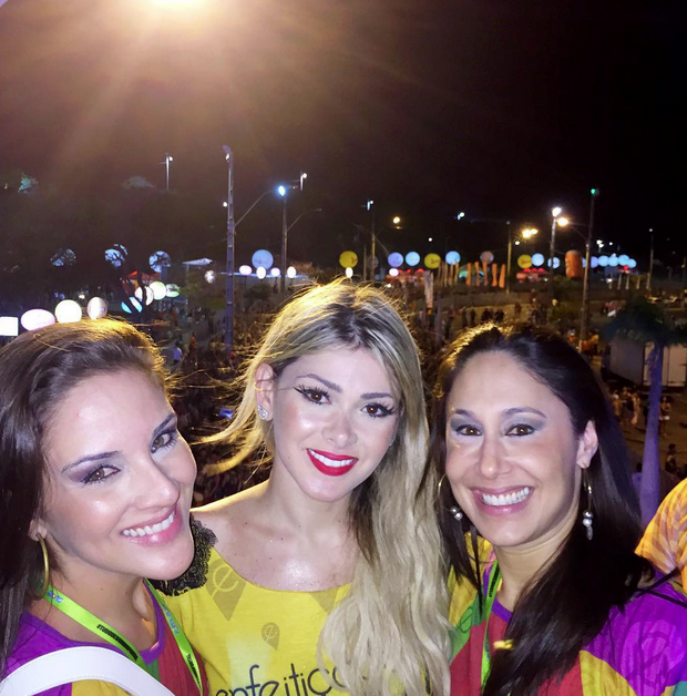 Lounge Enfeitiçadas convida lulus para curtirem a festa de cima do trio!