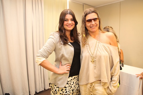 Engarrafamento de mulheres bonitas no lançamento do FFW