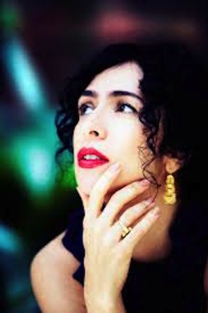 Marisa Monte apresenta música inédita em Fortaleza