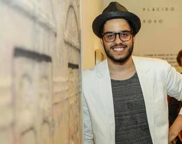 Clube do Colecionador realiza quarta entrega de obras