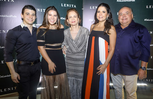 Maria Lúcia e Pedro Carapeba armam ceia e festa na noite de Natal