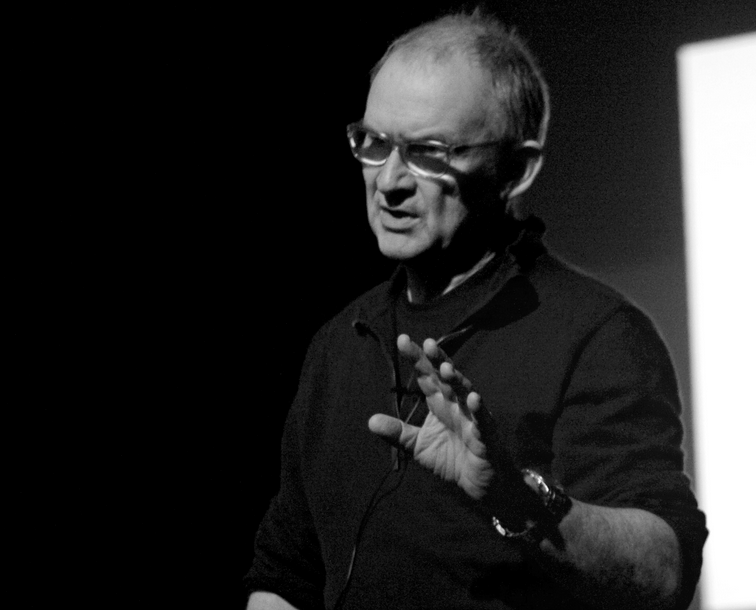 Charles Watson ministra workshop sobre Criatividade na Galeria Multiarte