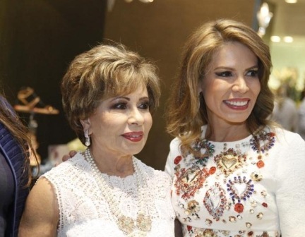 Quer fazer bonito nestas férias? Então confere as novidades da Arezzo e Meia Sola