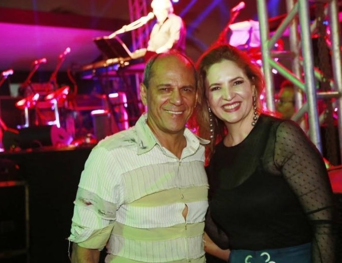 Enid Câmara comemora 20 anos de sucesso da Prática Eventos