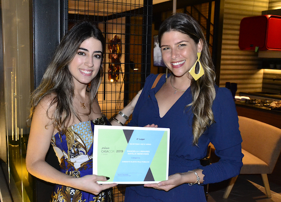 Manoella Linhares e Natália Benevides estão distribuindo alegrias. Vem saber o motivo!