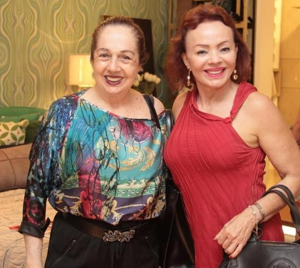 Coleção de relógios ‘Clé de Cartier’ desembarca na Tânia Jóias