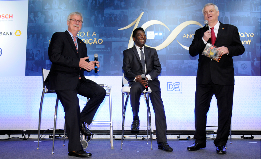 Câmara Brasil-Alemanha comemora 100 anos com presença de Pelé