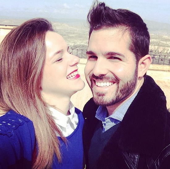 Paula e Felipe Rocha comemoram bodas de papel