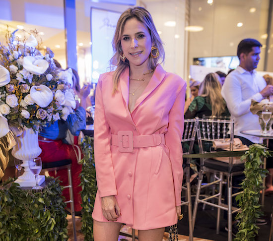 Martinha Freire apresenta as peças da nova coleção da Palone Design. Vem saber!