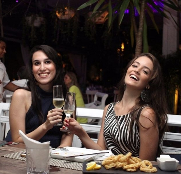 Concha Acústica embala feriado no Colosso Lake Lounge