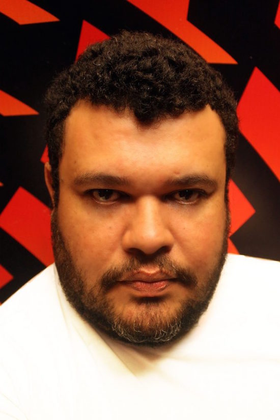 Lindemberg Freitas abre a exposição “Chamas” no Ateliê Vando Figueiredo