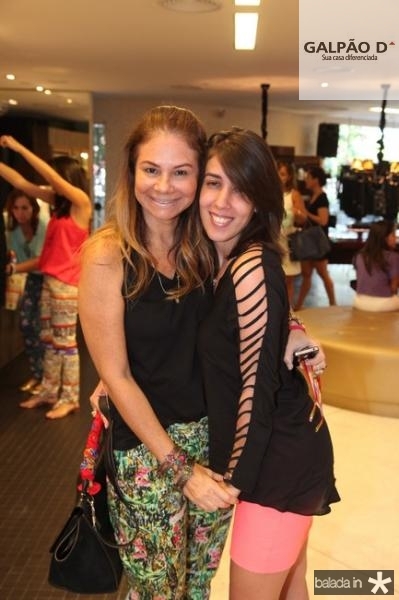 Na quinta, tem Milena Lima na Deepy Store