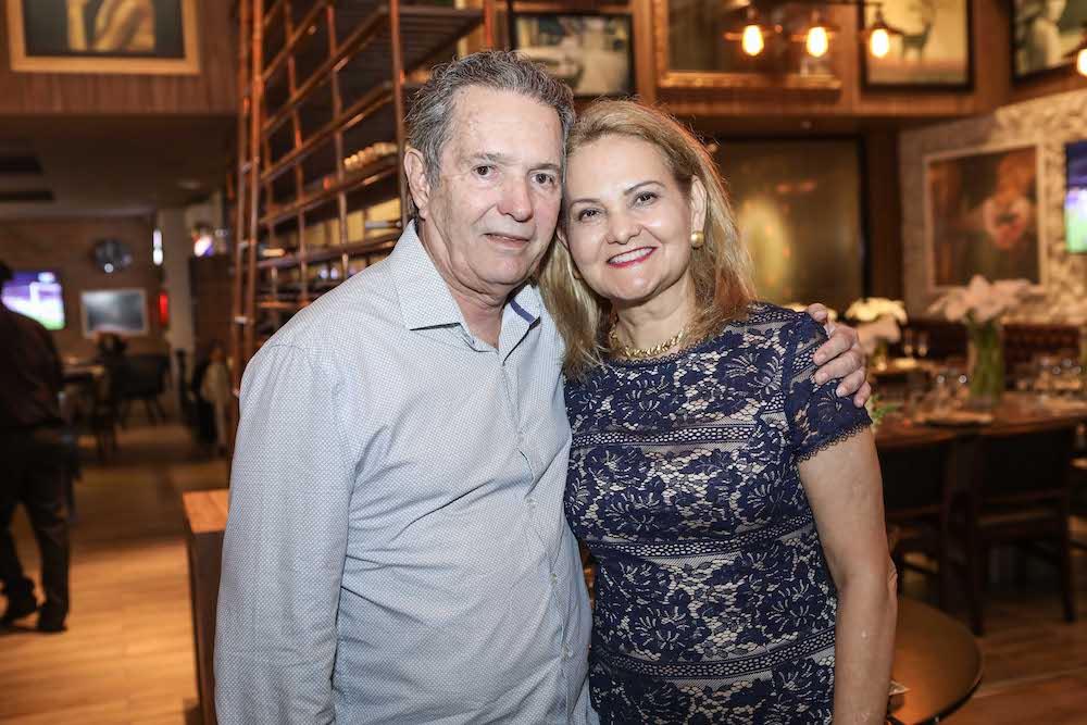 Lenise Rocha festeja a nova idade na Cavalieri