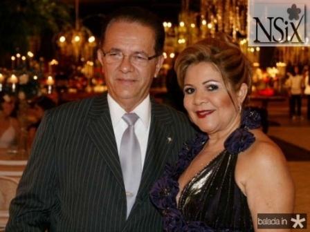 José Valdo Silva e Marta  voltaram da Europa