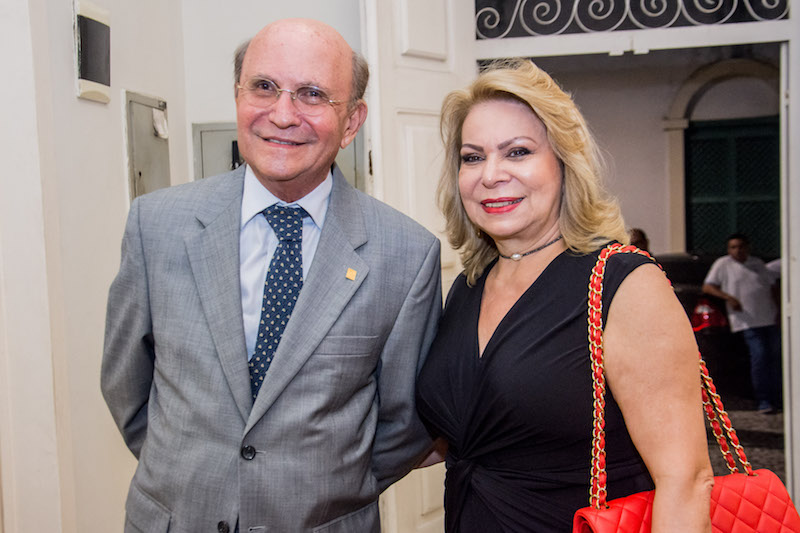 João Soares Neto celebra os 19 anos do Shopping Benfica