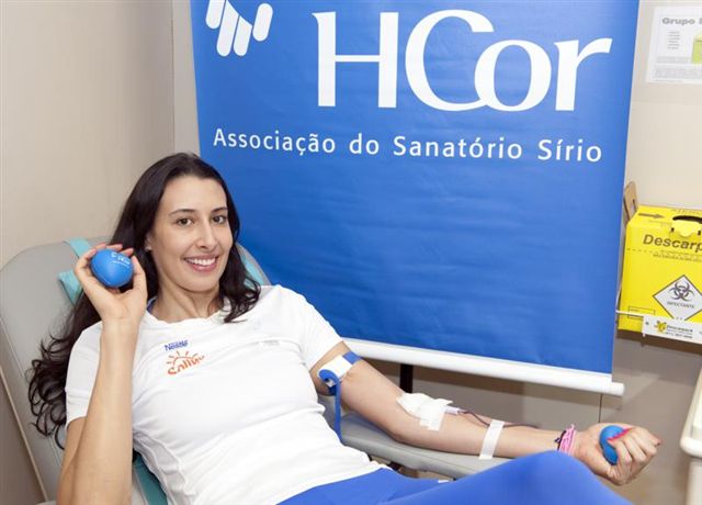 Bi-campeã olímpica participa do Dia Nacional do Doador de Sangue no HCor