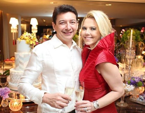 Branca e Racine Mourão brindam a nova idade dele em clima de Jingle Bells