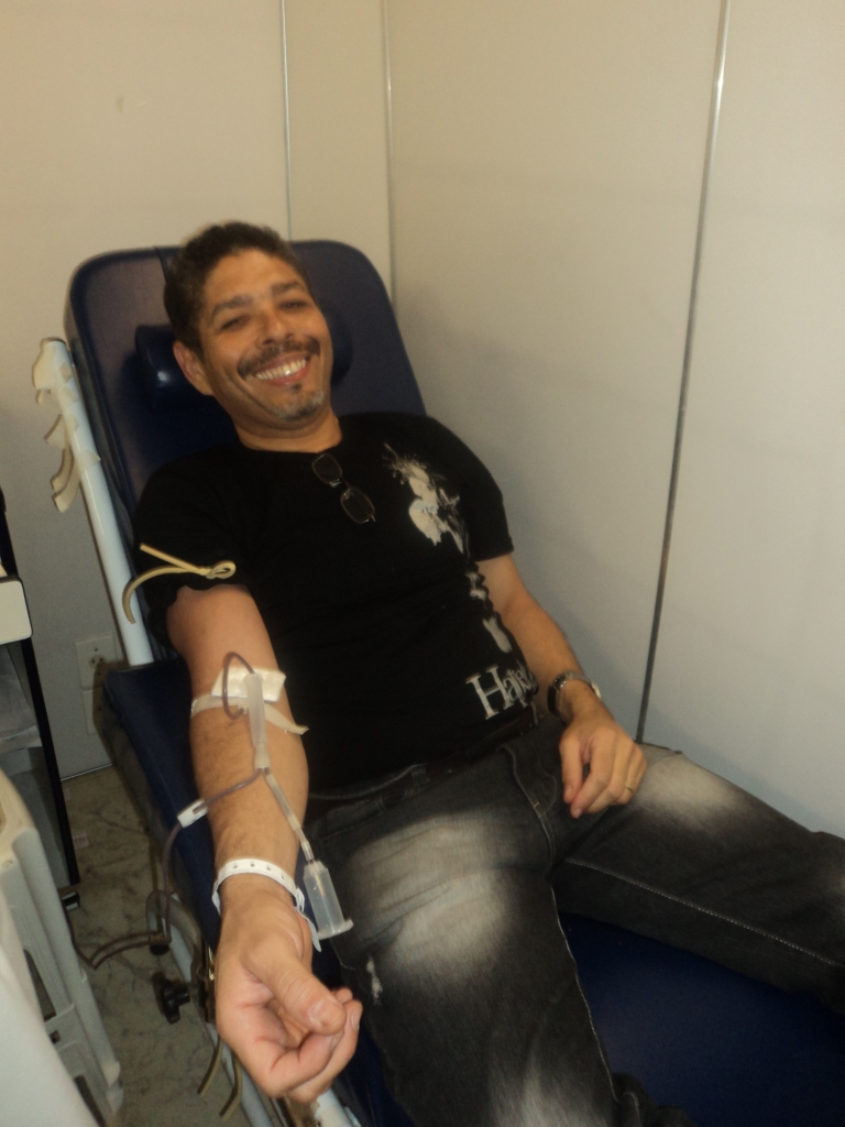 Unidade Móvel do Hemoce no Shopping Del Paseo