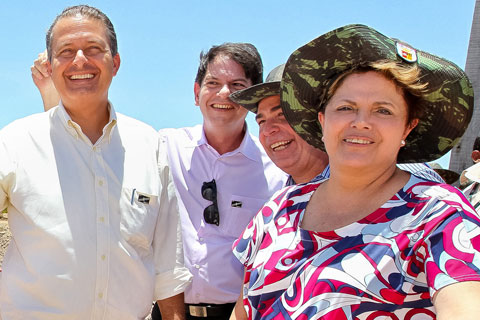 Dilma Rouseff chega hoje a Fortaleza. A presidente vem vistoriar obras ou tentar evitar um racha na base aliada?