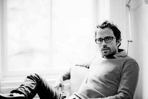 Jesse Harris desembarca no Brasil com seu novo disco