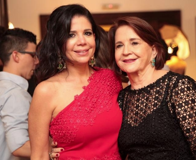 Lenita Negrão lança coleção desfilada no Dragão Fashion Brasil