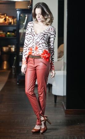 Paulinha Sampaio monta looks para a Le Lis Blanc