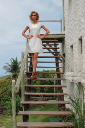 Renata Kurten é a mulher verão da Toli