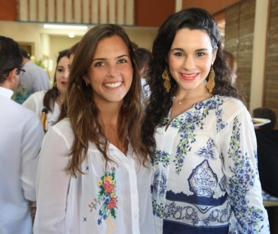 Mariana Fiúza comemora aniversário em clima de Copa