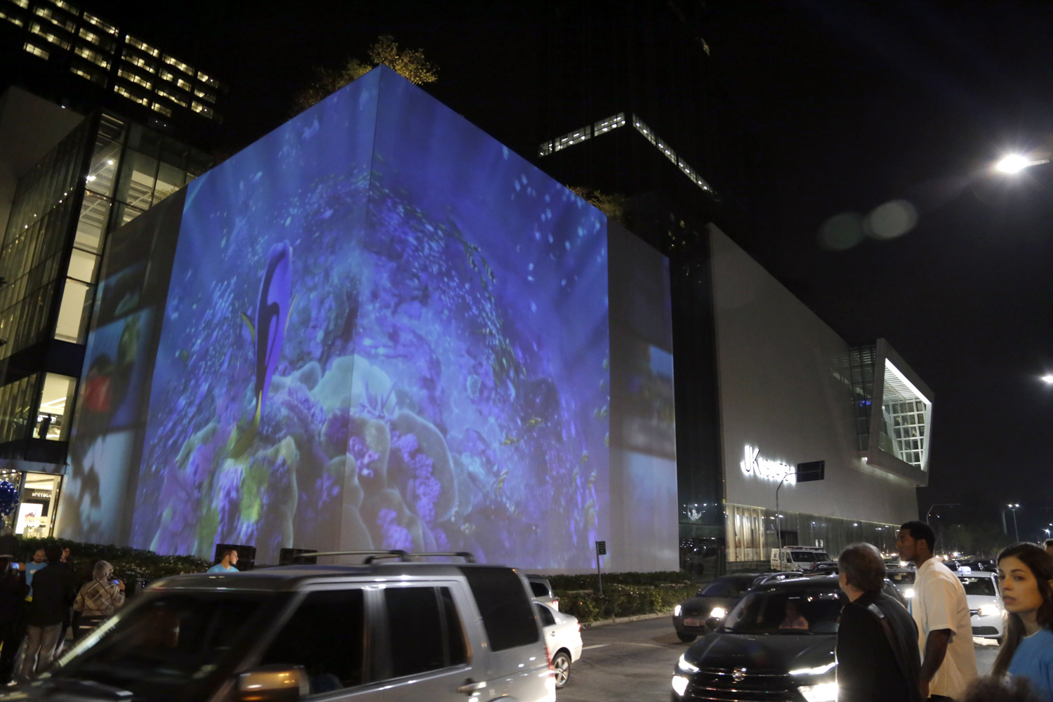 Shopping JK Iguatemi se transformou em um verdadeiro ‘aquário’ neste weekend