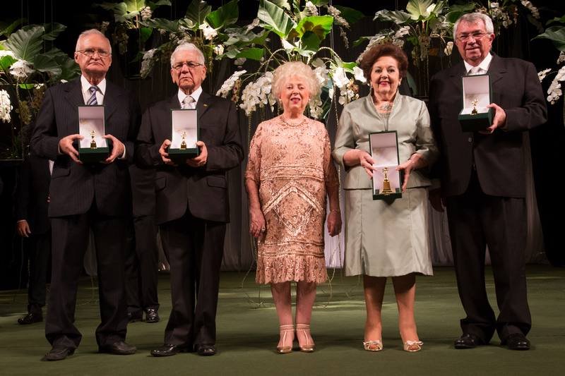 44ª Edição da festa de entrega do Trofeu Sereia de Ouro reúne PIB cearense no Theatro José de Alencar