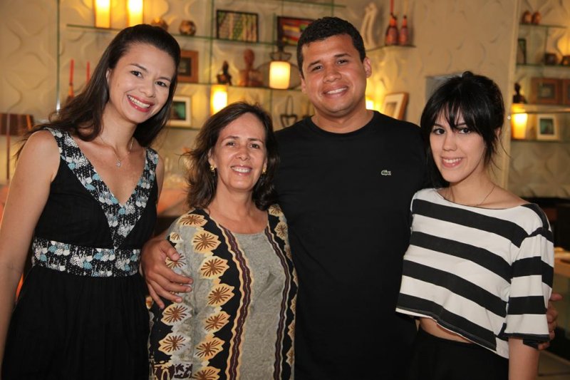 Neuma Figueiredo pilota brunch na Casa Cor Ceará